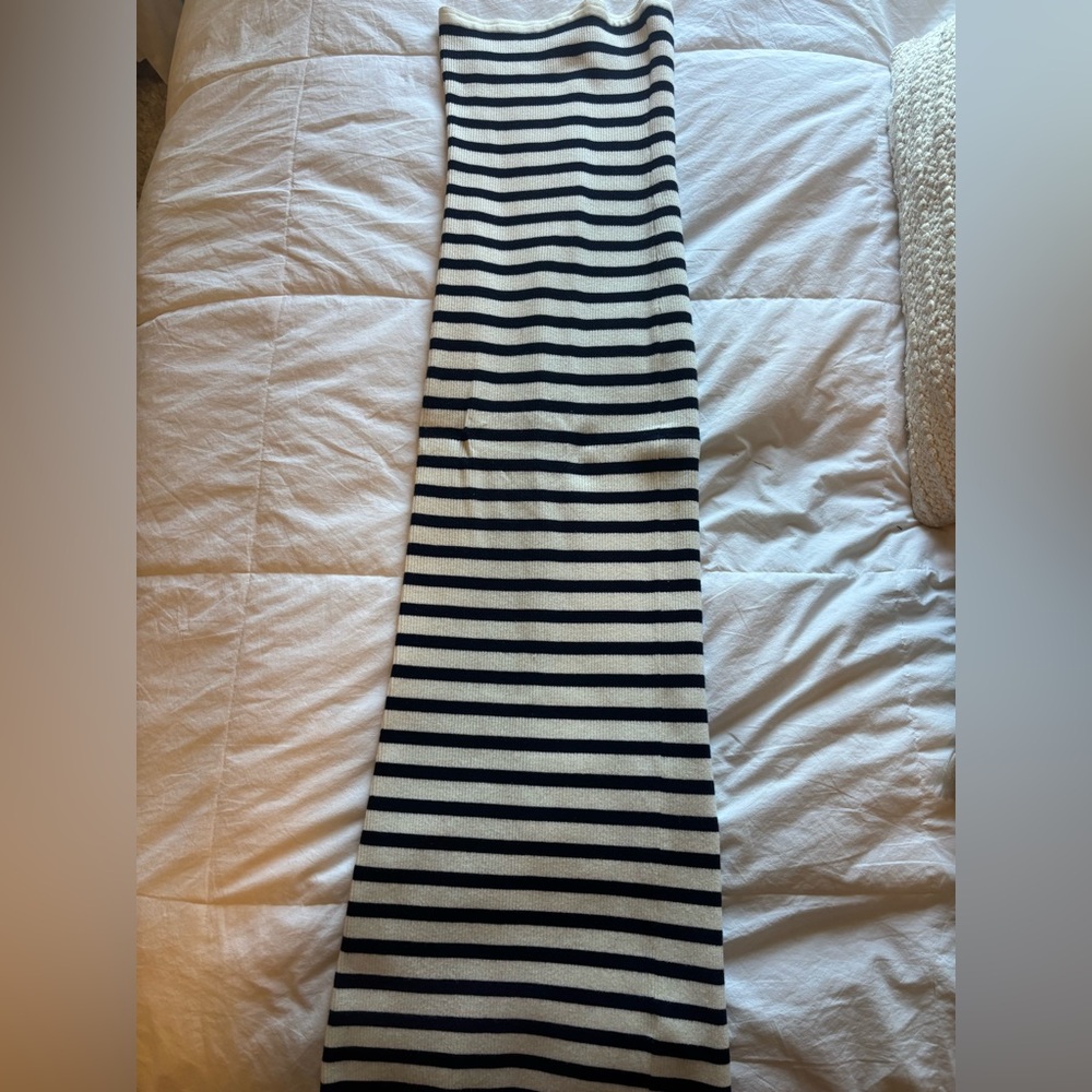 Edikted Black and White Strapless Dress - Picture 2 of 5